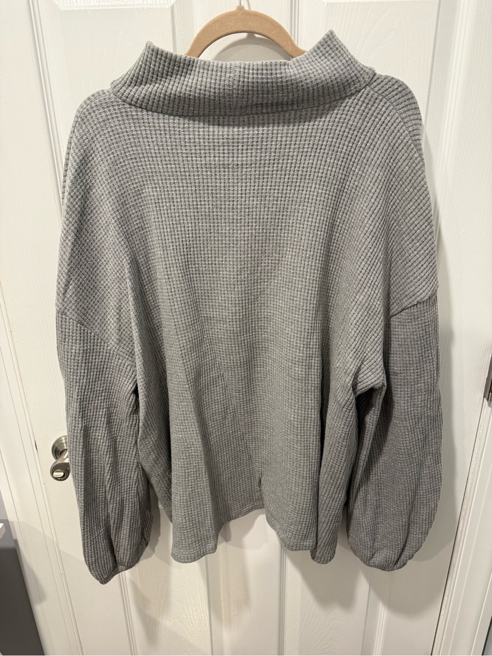 Oversized Waffle Knit Funnel Neck Sweater - Gray
